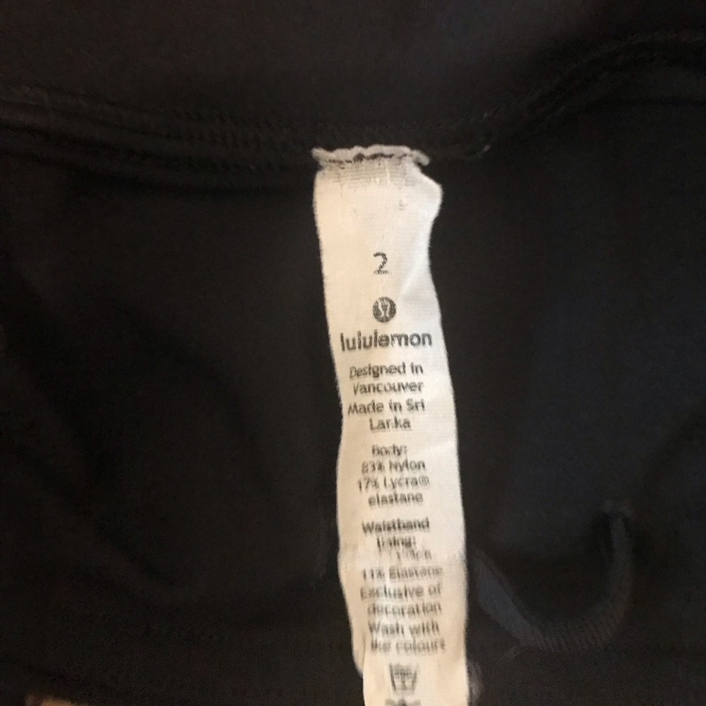 ⭐️Lululemon Fast & Free Reflective High Rise Tight - Picture 3 of 3